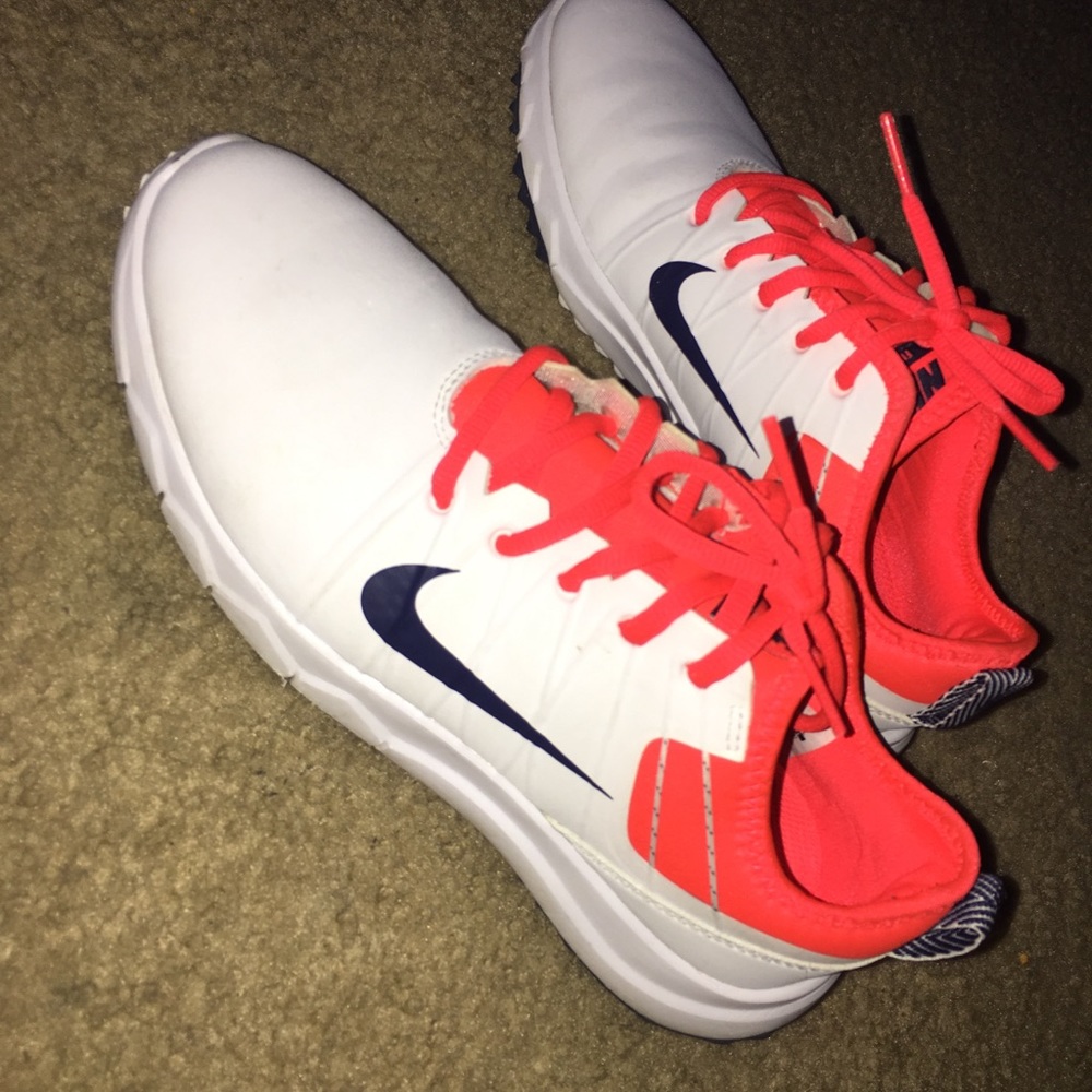 Nike FI React 2 (Sz 6)